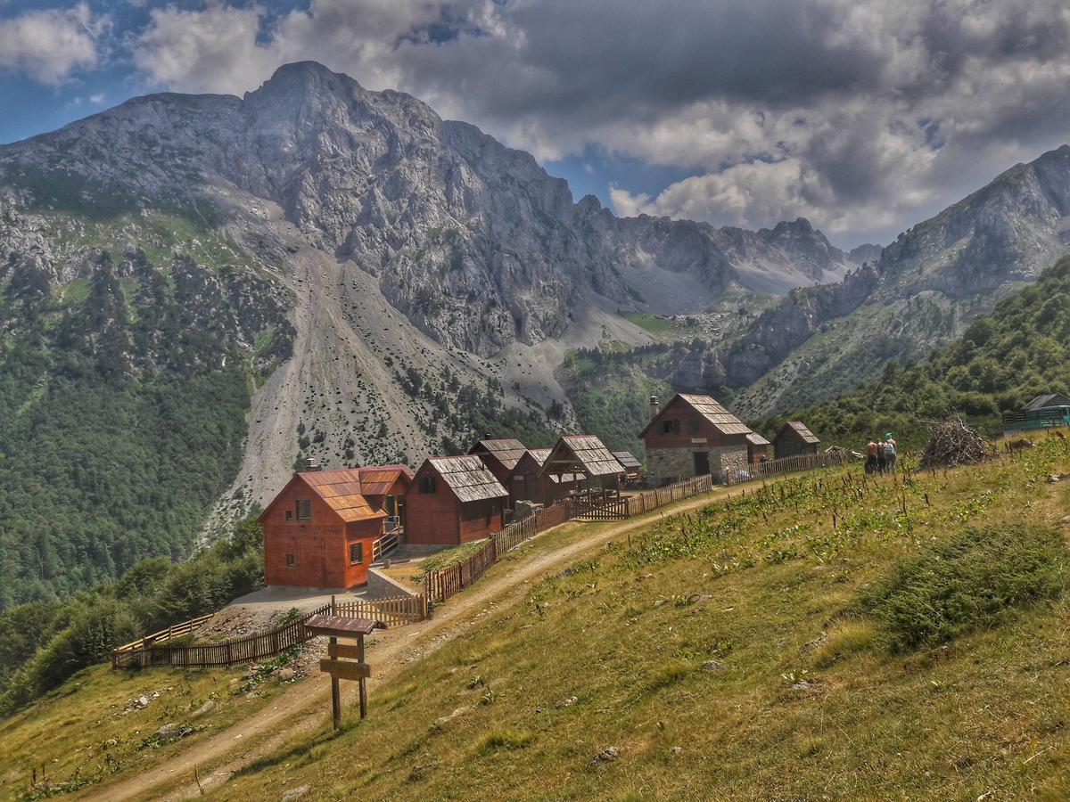 Komovi Eko Katun Martinovica 1750 Колашин Экстерьер фото